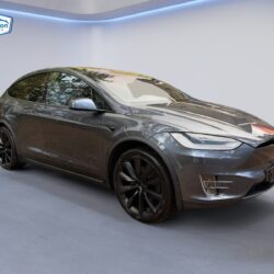 auto-Tesla-Model-X-RXR531-202610201333-2