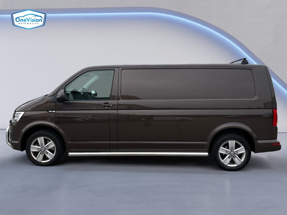 auto-Volkswagen-Transporter-BXA724-202610021048-1 auto-Volkswagen-Transporter-BXA724-202610021048-1