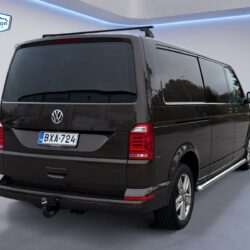 auto-Volkswagen-Transporter-BXA724-202610021048-4