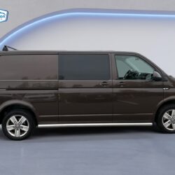 auto-Volkswagen-Transporter-BXA724-202610021048-5