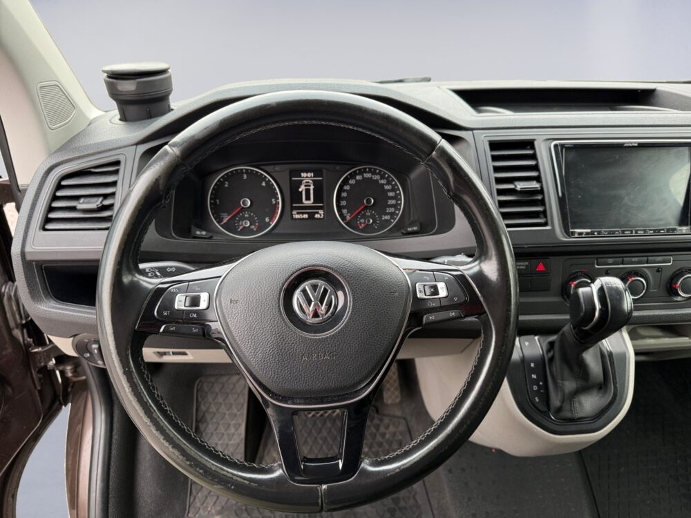 auto-Volkswagen-Transporter-BXA724-202610021048-9 auto-Volkswagen-Transporter-BXA724-202610021048-9